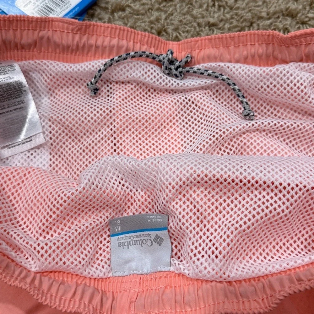 NWT Columbia Backcast III Water Shorts – Medium | 8” Inseam | Pink